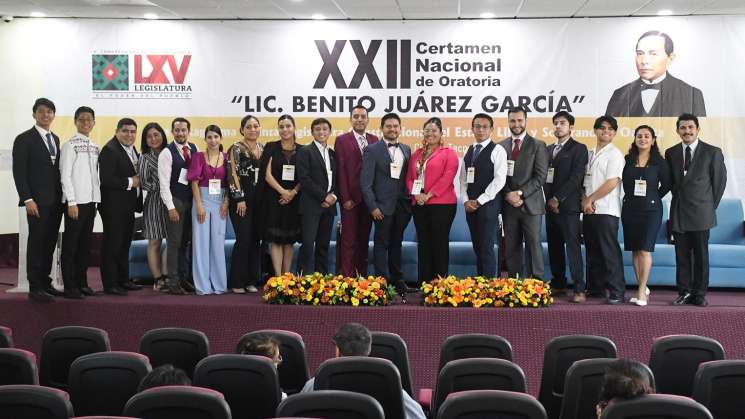 Premian a ganadores del Certamen Nacional de Oratoria en Oaxaca 