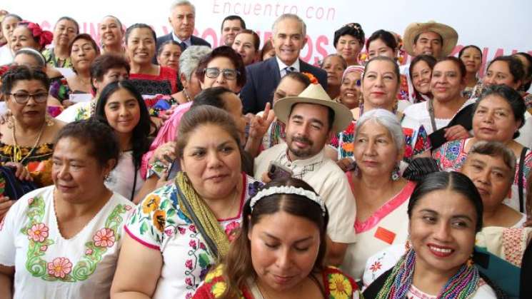 Reconoce Senado a cocineros tradicionales de Oaxaca 