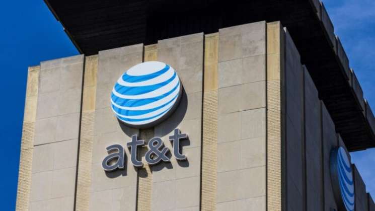 Revela AT&T filtración de datos a 70 millones de usuarios 