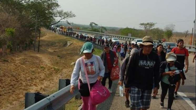 Arriban a Oaxaca 3 mil migrantes en Viacrucis