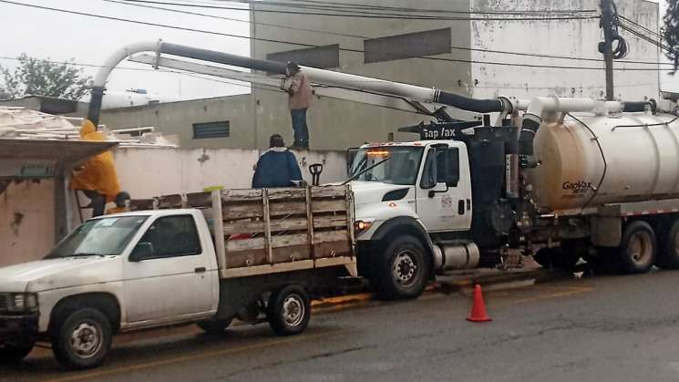 Apoya Soapa con limpieza y desazolve del Hospital de la Niño