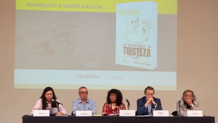 Lanzan libro bilingüe La ciencia de la tristeza de Darío Galicia