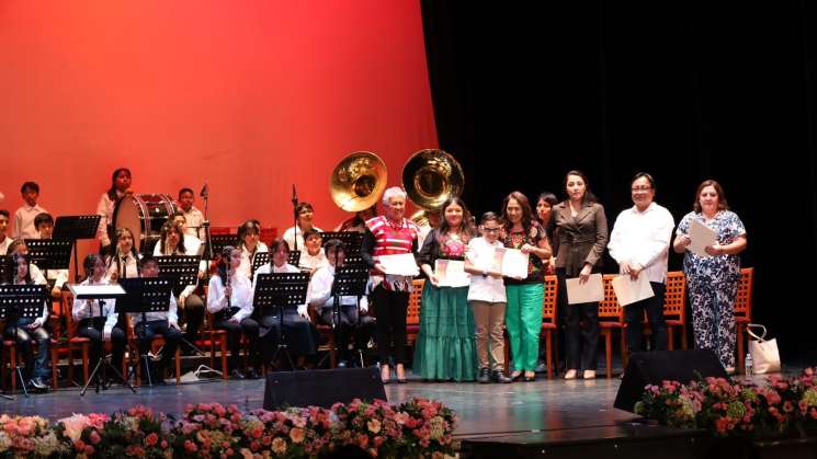 CCO reconoce a Banda Filarmónica Infantil y Juvenil 