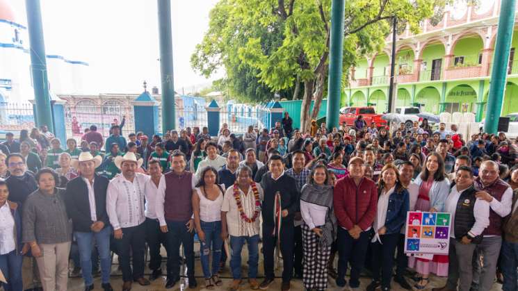 Revierten rezago en Santa Cruz Xitla con programa estatal