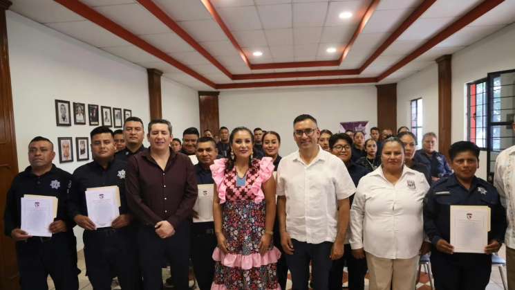 SESESP certifica a policías municipales de San Antonio de la Cal 