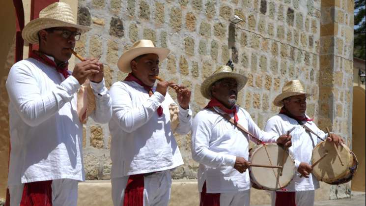  Encuentro de Chirimias, anuncia inicio de los Lunes del Cerro 