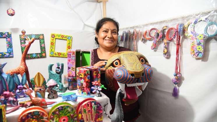 Expone San Martín Tilcajete la magia y orgullo de sus alebrijes