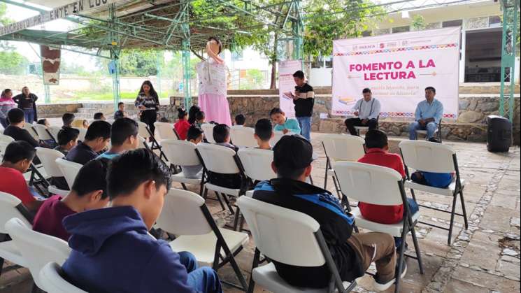  Fomentan hábito por la lectura en La Ciudad de los Niños y Niñas