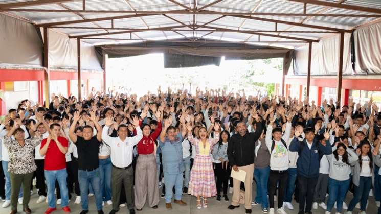  Recibe Cobao a más de 12 mil estudiantes de nuevo ingreso 