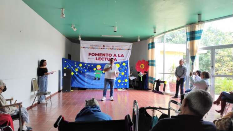 Fomentan actividades de lectura en la Casa Hogar Los Tamayo 