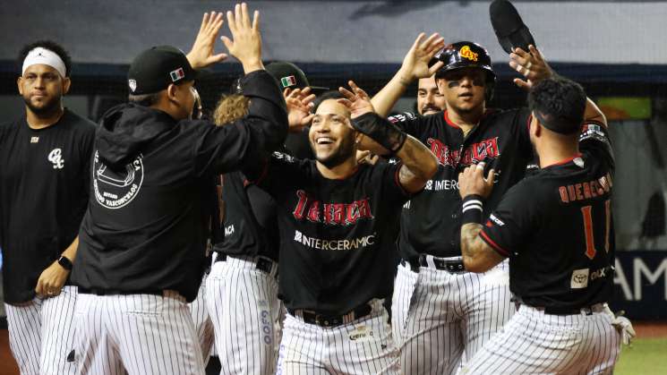  Guerreros se adelanta en los playoffs 