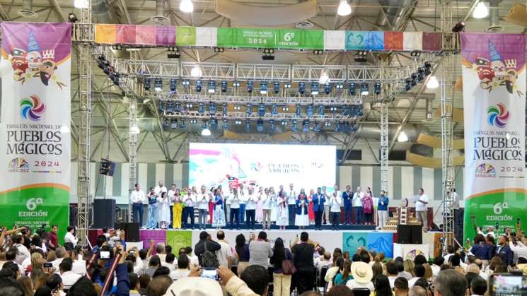 Oaxaca presente en Tianguis de Pueblos Mágicos 2024 en Veracruz 