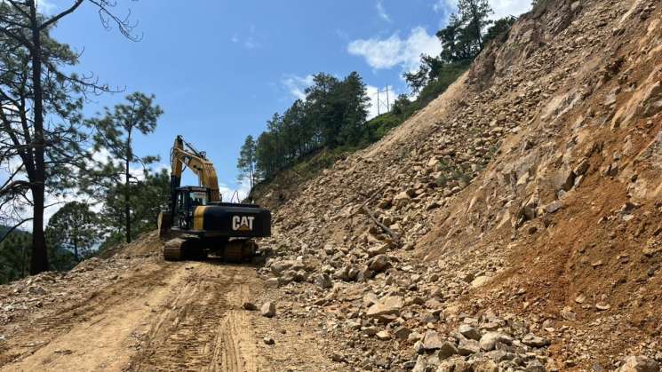 Suman esfuerzos para rehabilitar infraestructura carretera