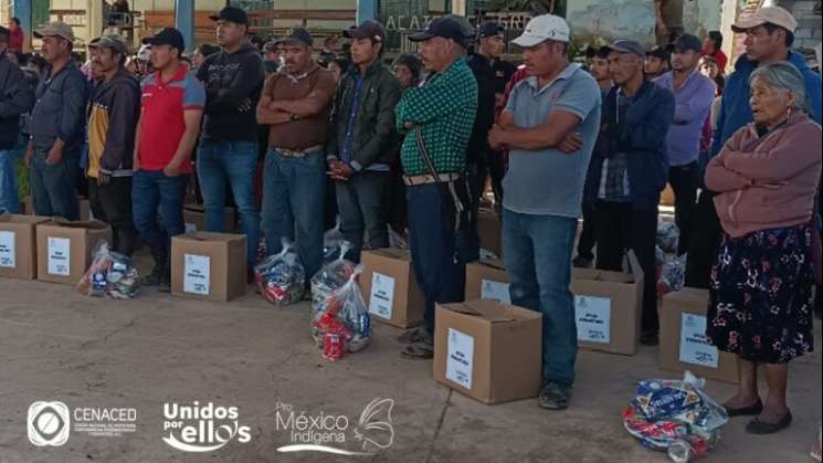 Unidos por Ellos apoyan a damnificados de Oaxaca y Guerrero