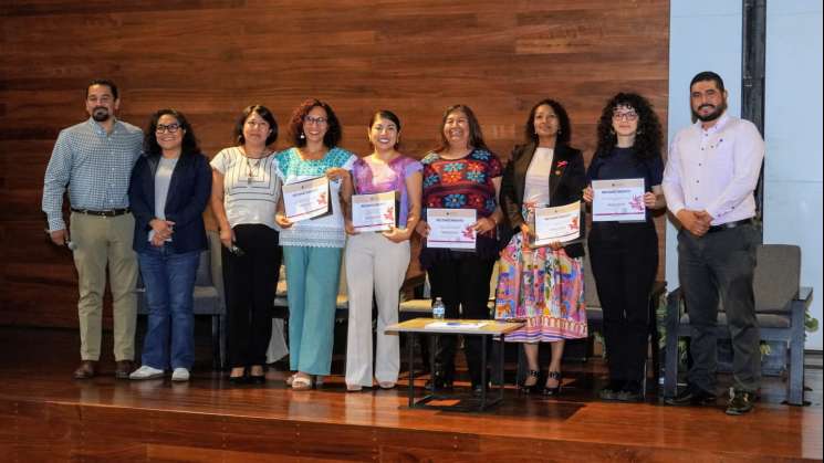 Realizan foro “Tejiendo Democracia entre mujeres”