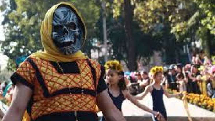 Presente Oaxaca en Gran Desfile de Día de Muertos 2024 en CDMX