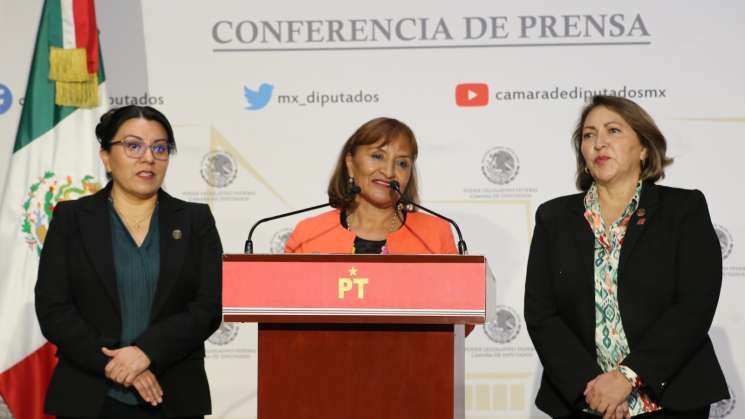 Anuncia diputada inicio de rehabilitación de carreteras en Oaxaca