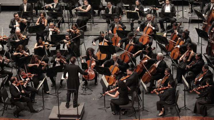 Orquesta Sinfónica de México con obras de Mozart, Strauss y Ravel