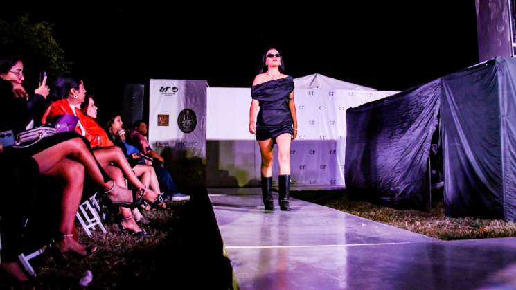 Alumnos de la UTVCO brillan en pasarela Creative Fashion Debut