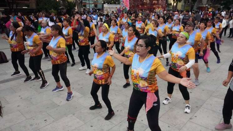 Reúne ZumbaFest 2024 a cerca de 500 personas en Alameda de León 