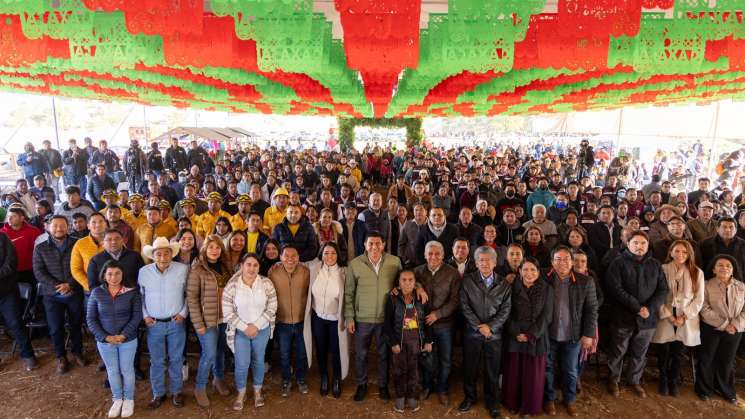 Por tradición de Noche de Rábanos se cosechan más de14 toneladas 