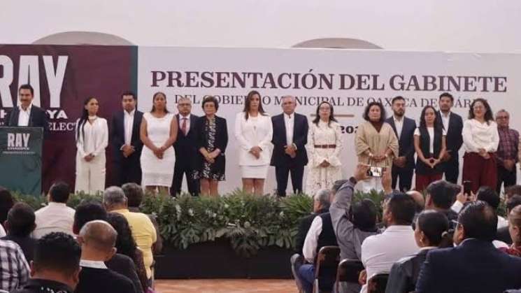 Ray Chagoya presenta a su próximo gabinete municipal 