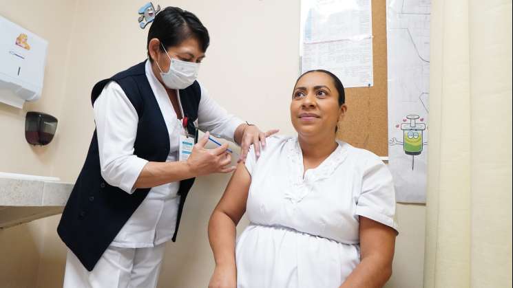  Registra SSO avance del 53.3% en vacunación contra la influenza 