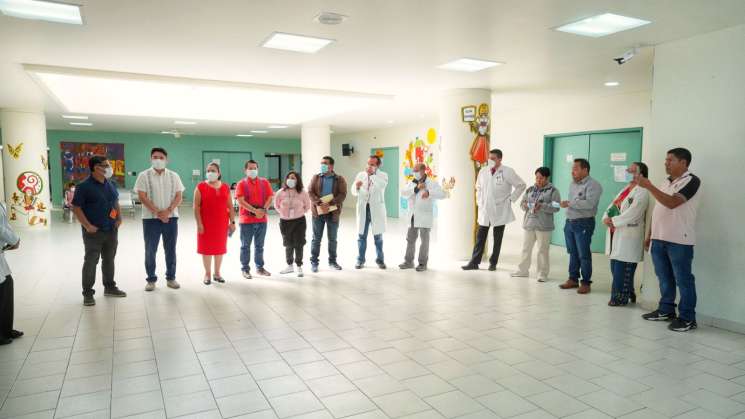 Supervisan rehabilitación del Hospital de la Niñez Oaxaqueña 