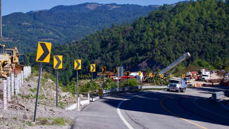 Diálogo para conclusión de proyectos estratégicos en Oaxaca 