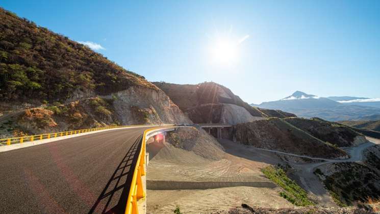 Turismo, motor de desarrollo con la carretera Mitla-Tehuantepec