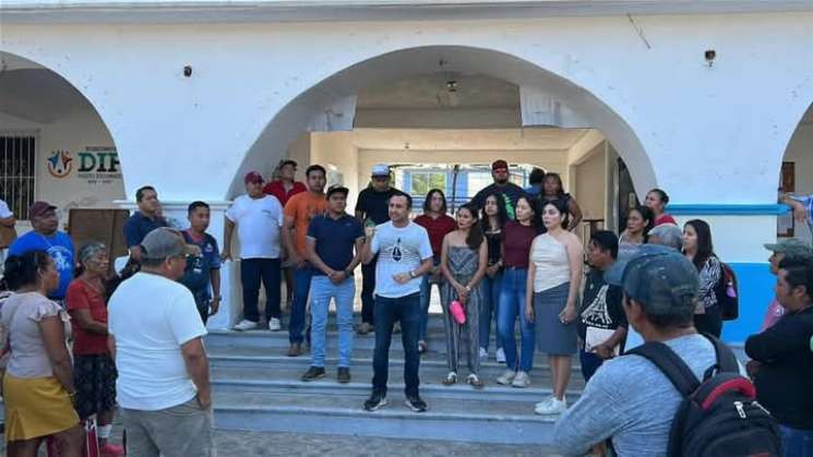 Paro de Labores en la Agencia Municipal de Puerto Escondido