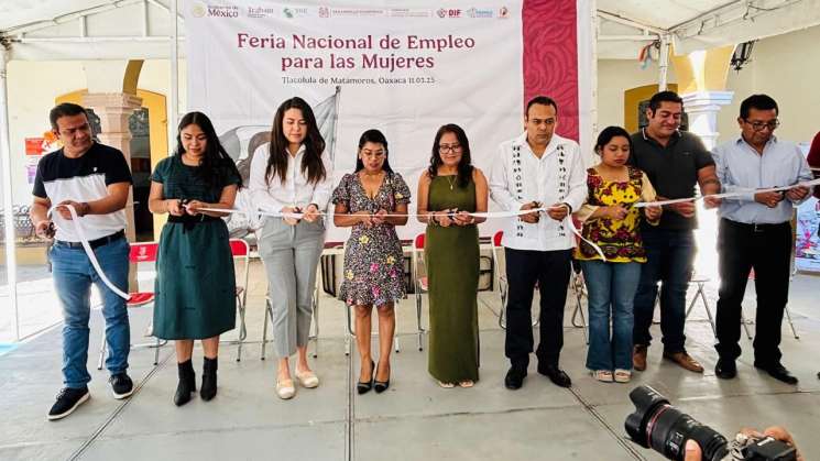 Realizan en Tlacolula de Matamoros Feria Nacional de Empleo 