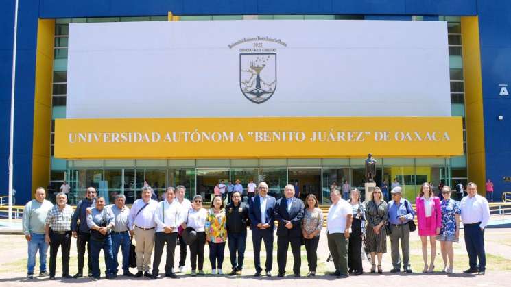 Ratifican UACH -UABJO compromiso para licenciatura en periodismo 